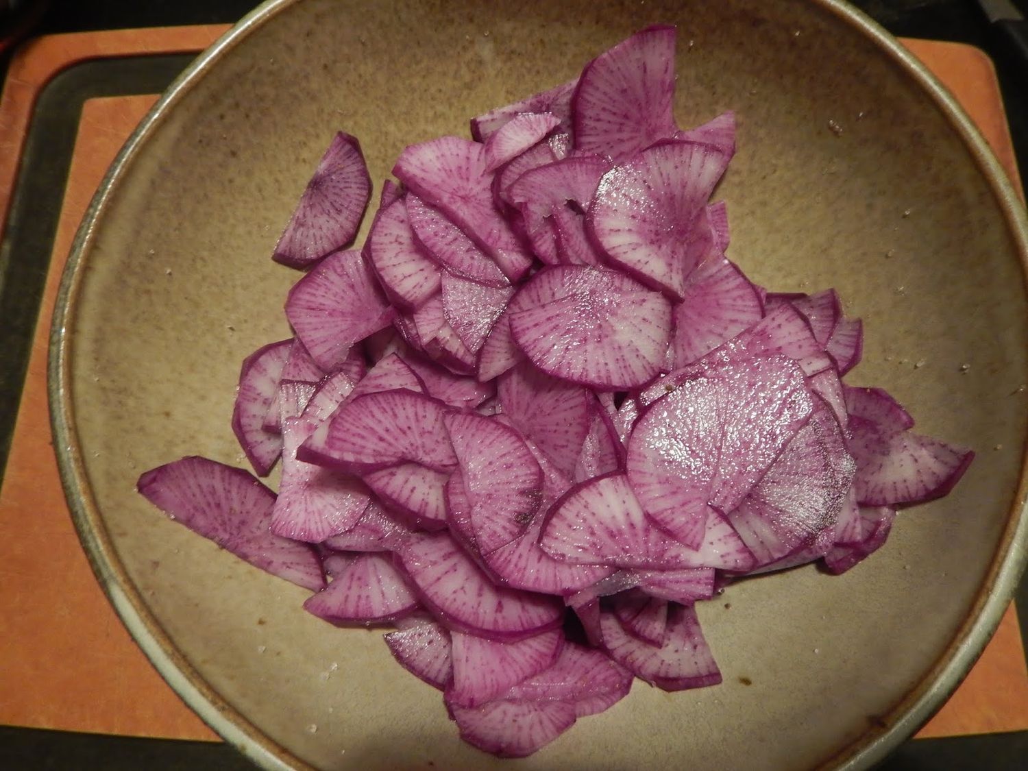 how-to-eat-purple-daikon-radish