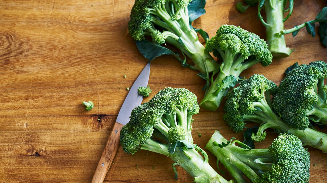 How To Eat Raw Broccoli - Recipes.net