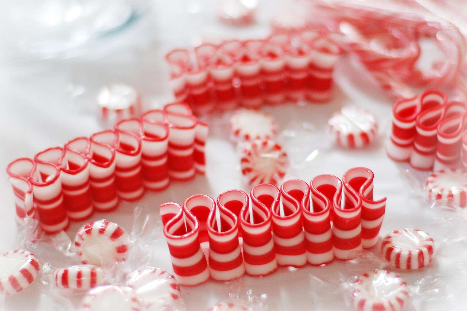 how-to-eat-ribbon-candy