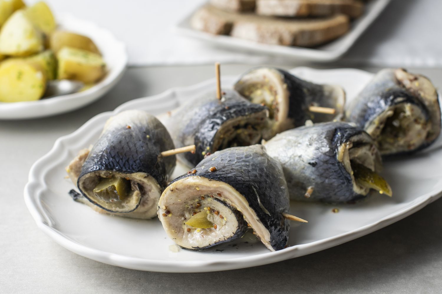 how-to-eat-rollmops