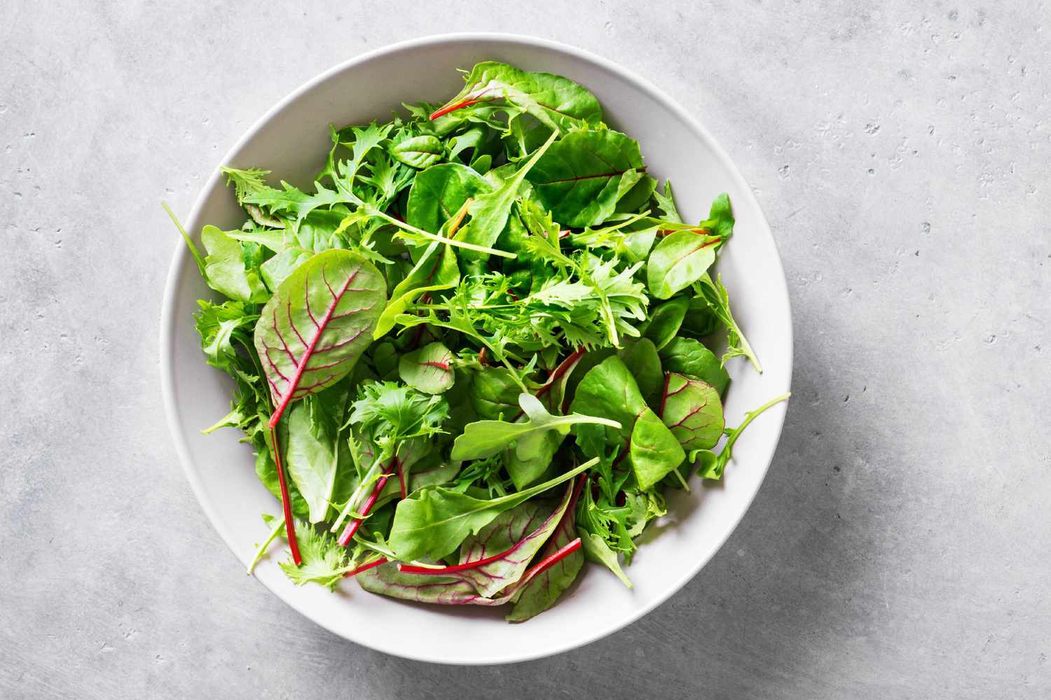 how-to-eat-salad-leaves
