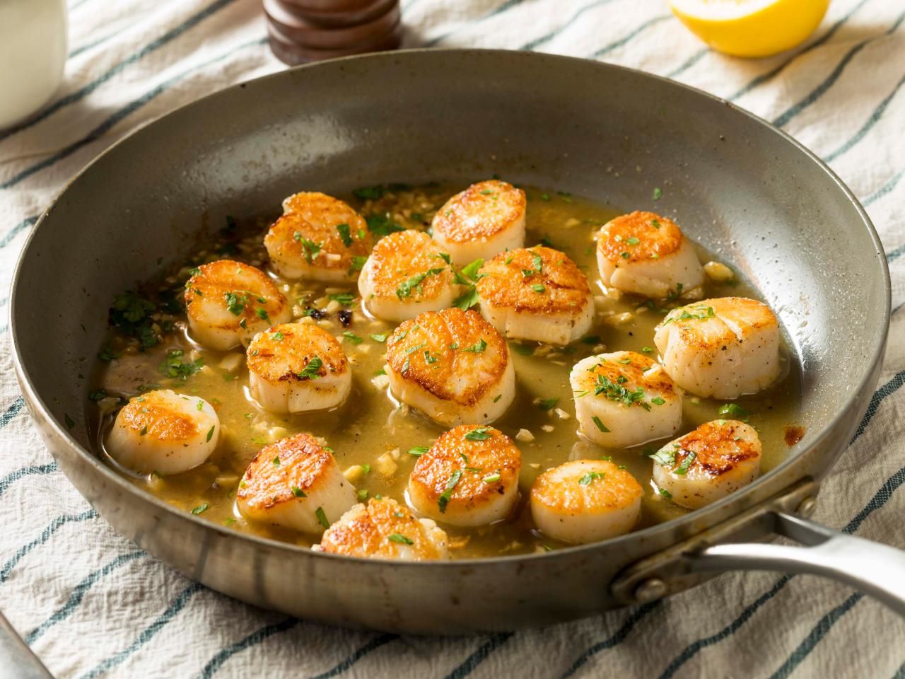 how-to-eat-sea-scallops