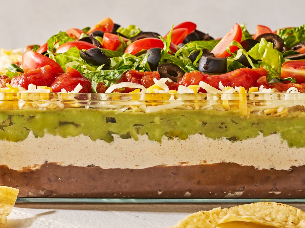 how-to-eat-seven-layer-dip
