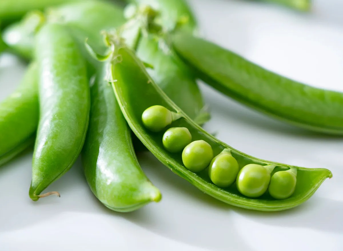 how-to-eat-shell-peas