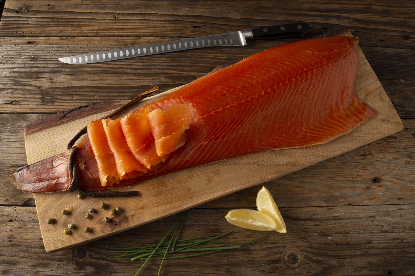 how-to-eat-sliced-smoked-salmon