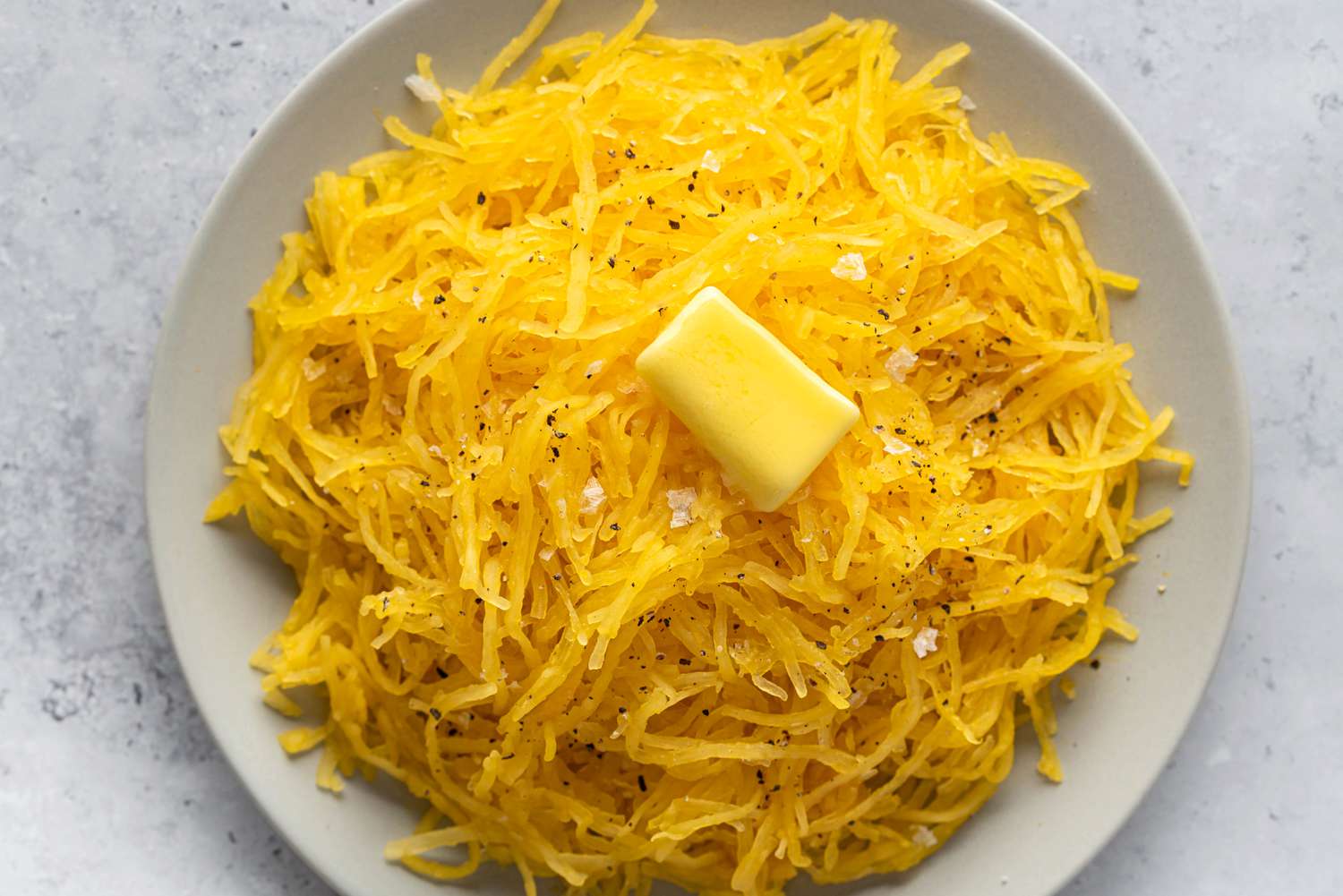 How To Eat Spaghetti Squash - Recipes.net