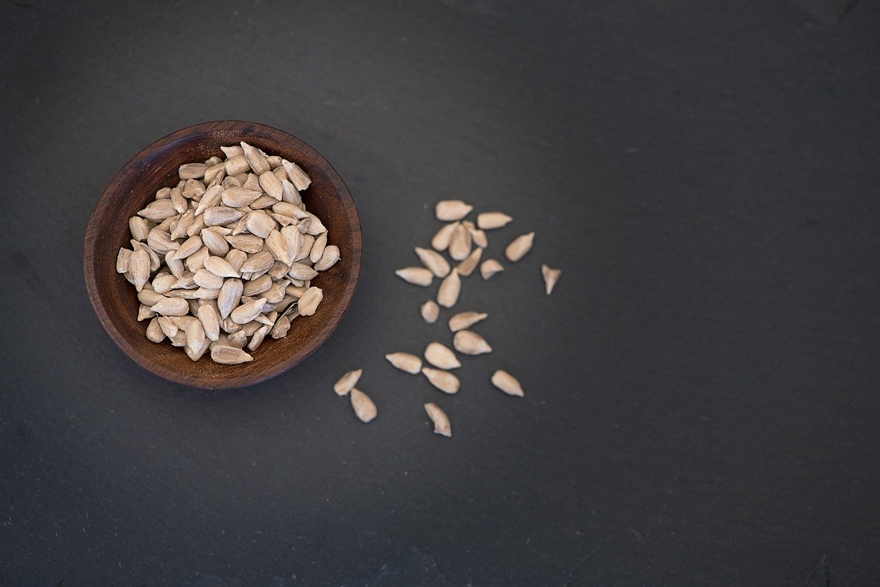 how-to-eat-sunflower-seeds-during-pregnancy