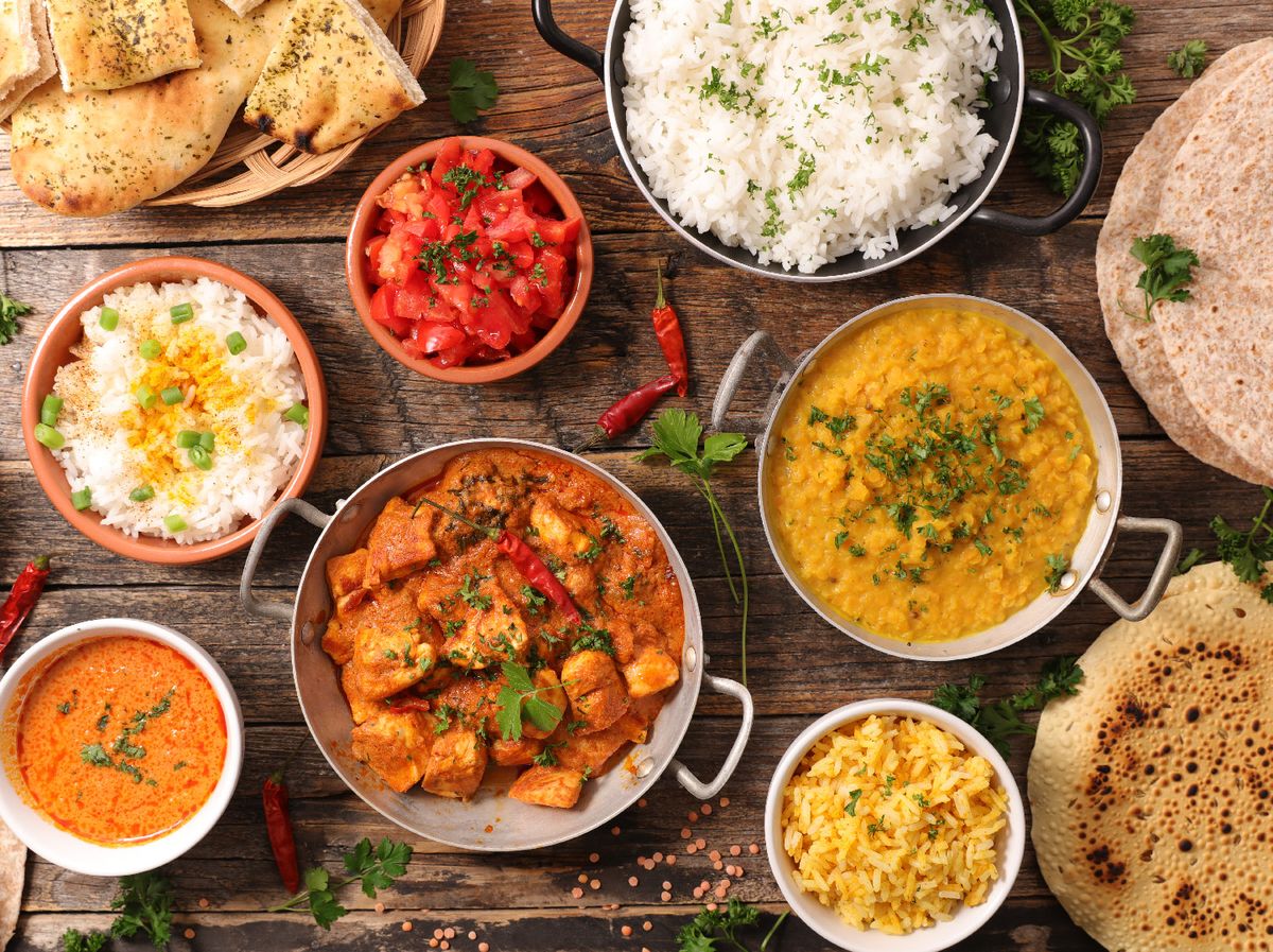 how-to-eat-traditional-indian-food