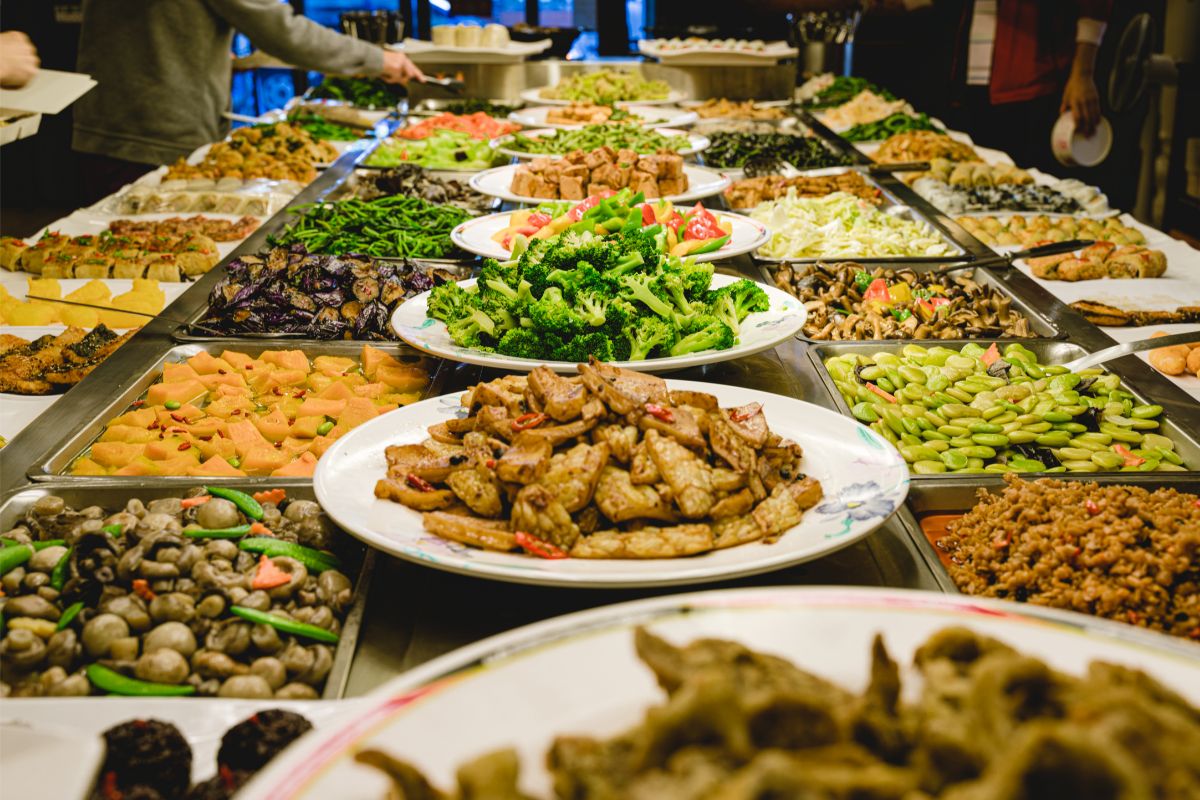 how-to-eat-vegan-at-a-chinese-buffet