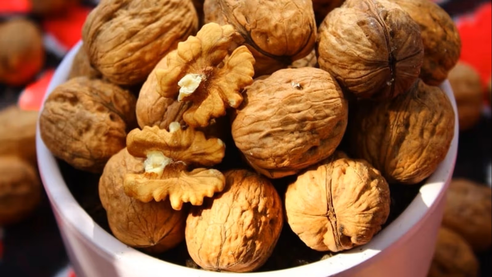 how-to-eat-walnuts-for-weight-loss