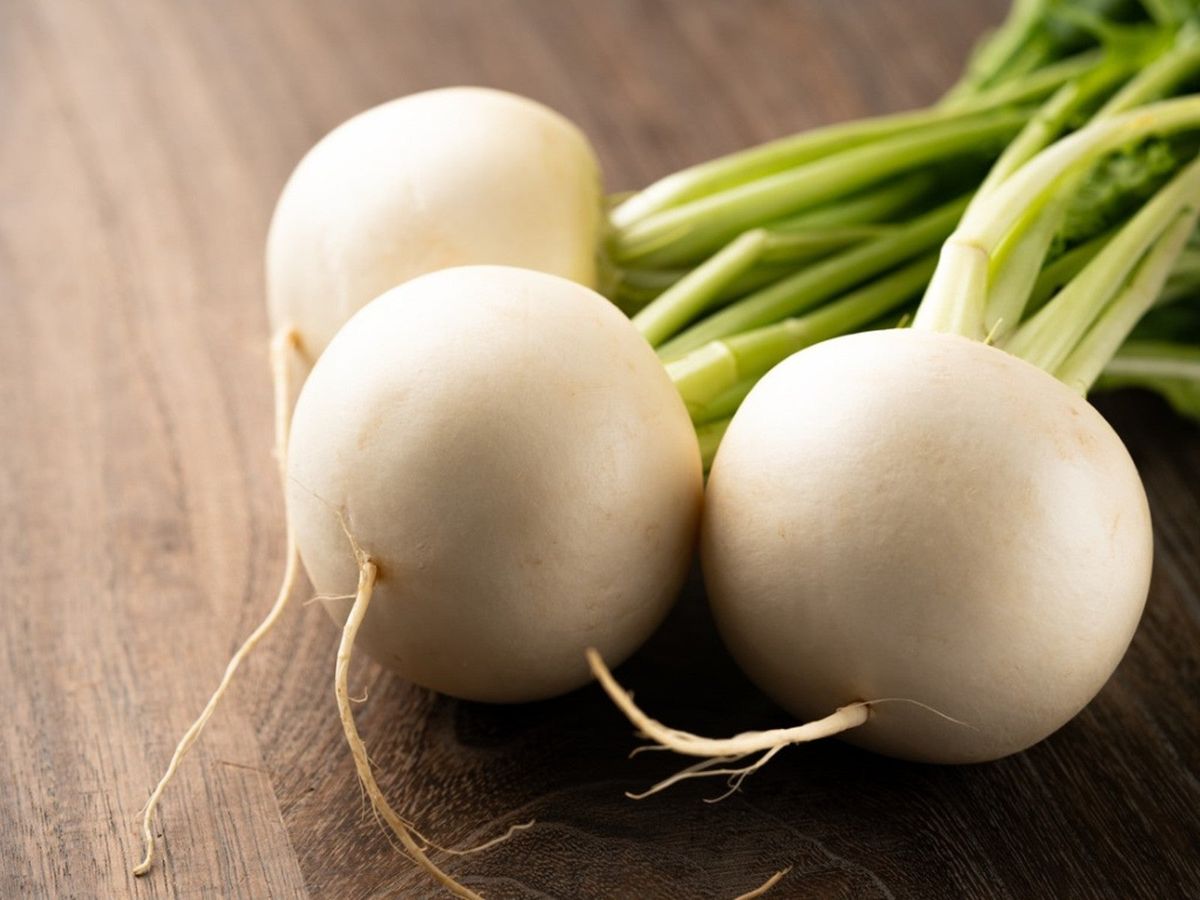 how-to-eat-white-turnips