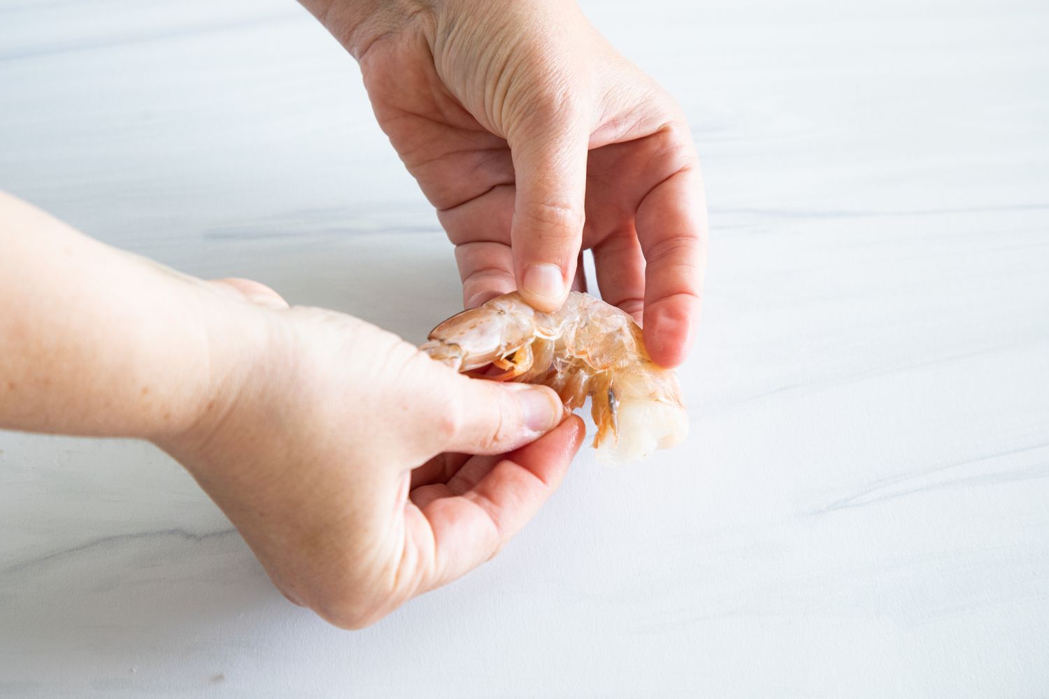 how-to-eat-whole-shrimp-without-veins