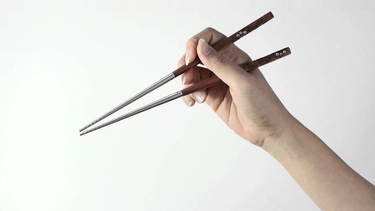 how-to-eat-with-chopsticks-correctly