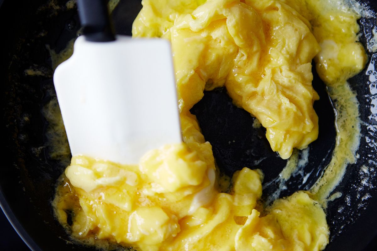 how-to-emulsify-scrabbled-eggs