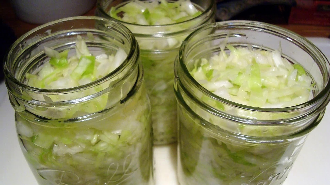 how-to-ferment-cabbage-for-probiotics