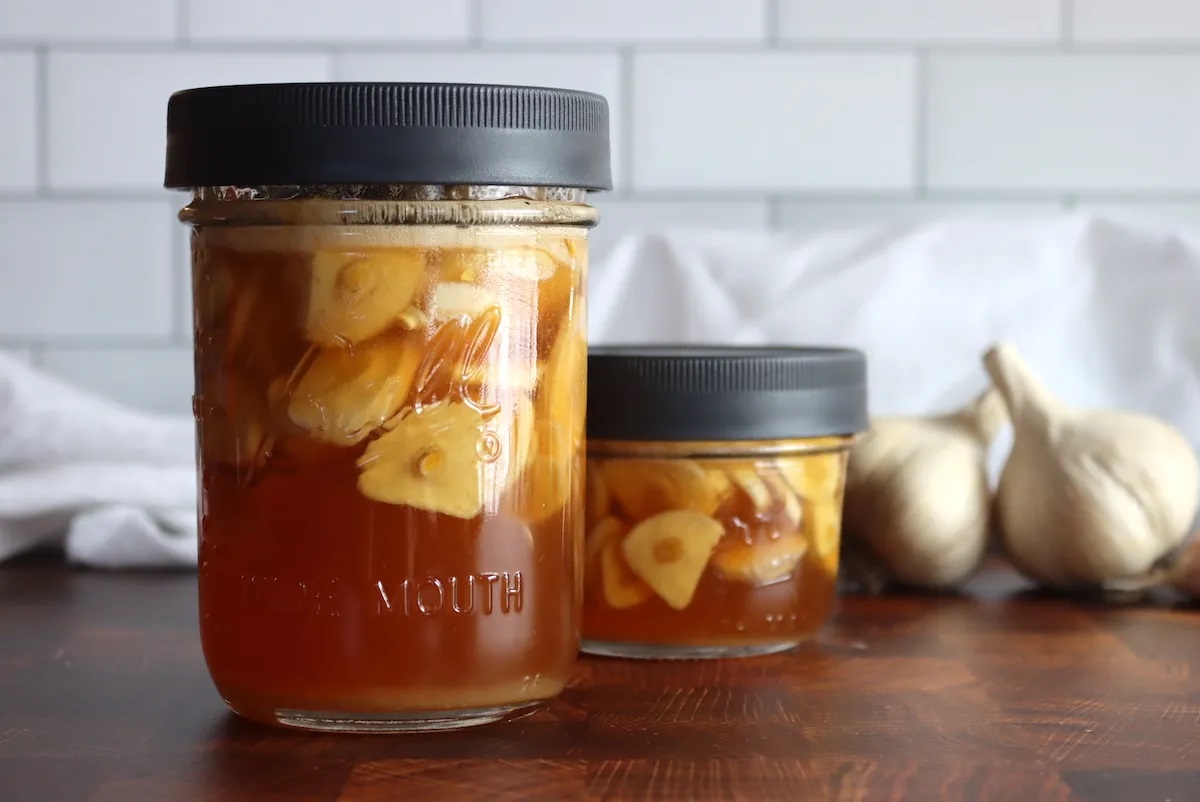 how-to-ferment-honey-and-garlic