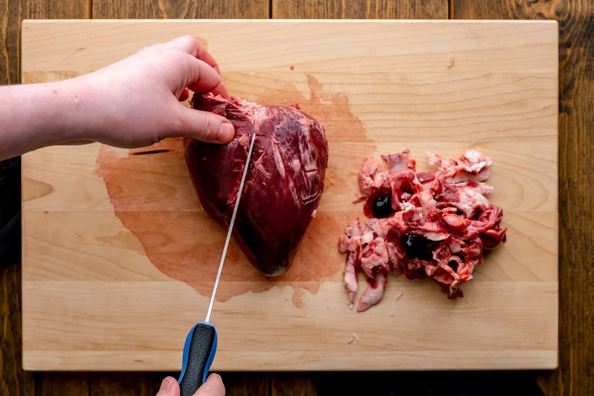 how-to-fillet-a-venison-heart