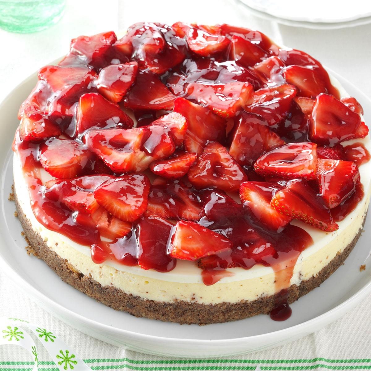 how-to-glaze-strawberries-for-cheesecake