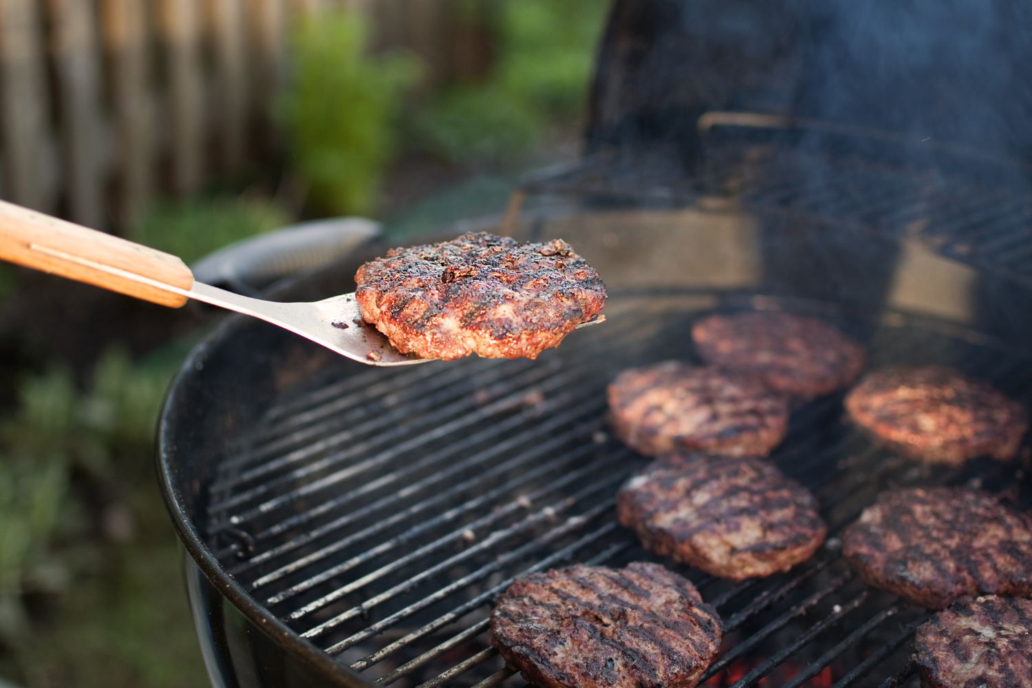how-to-grill-a-great-thin-burger