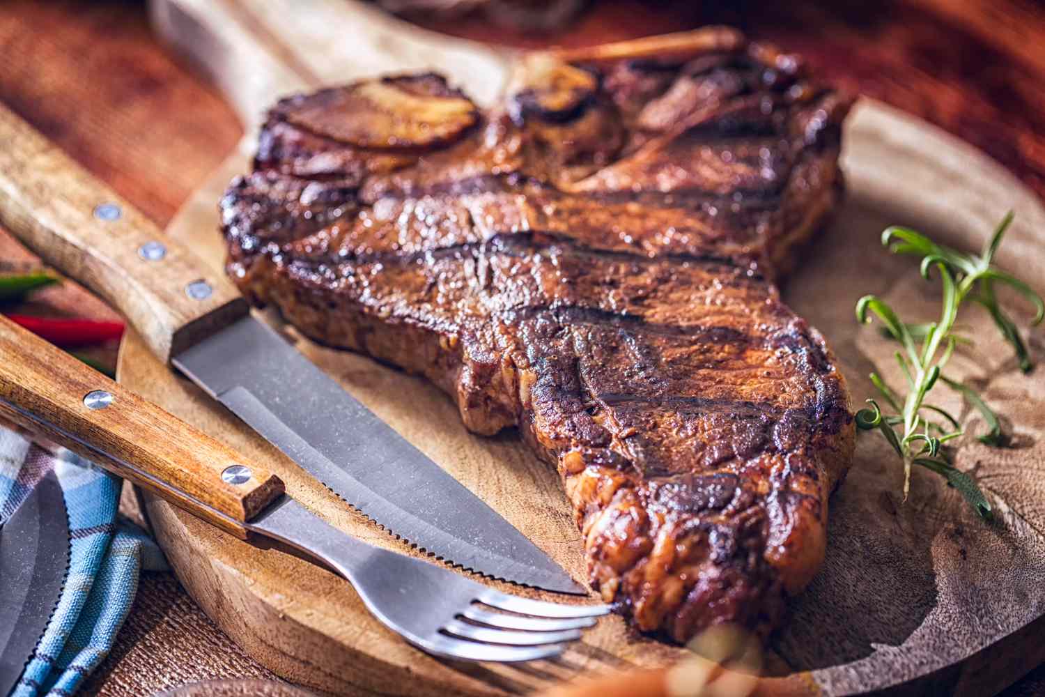 how-to-grill-a-perfectly-cooked-porterhouse-steak