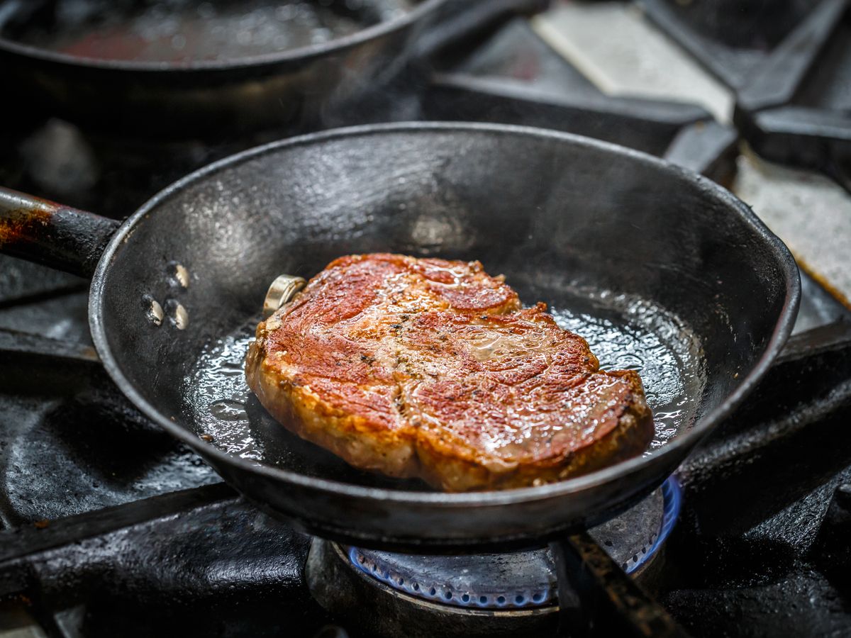 How To Grill A Steak In Pan