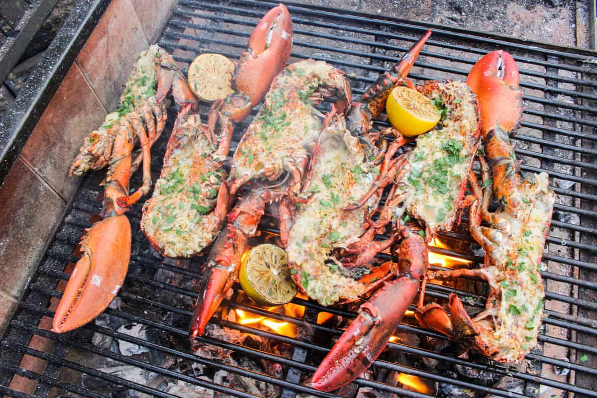 how-to-grill-a-whole-lobster-at-home