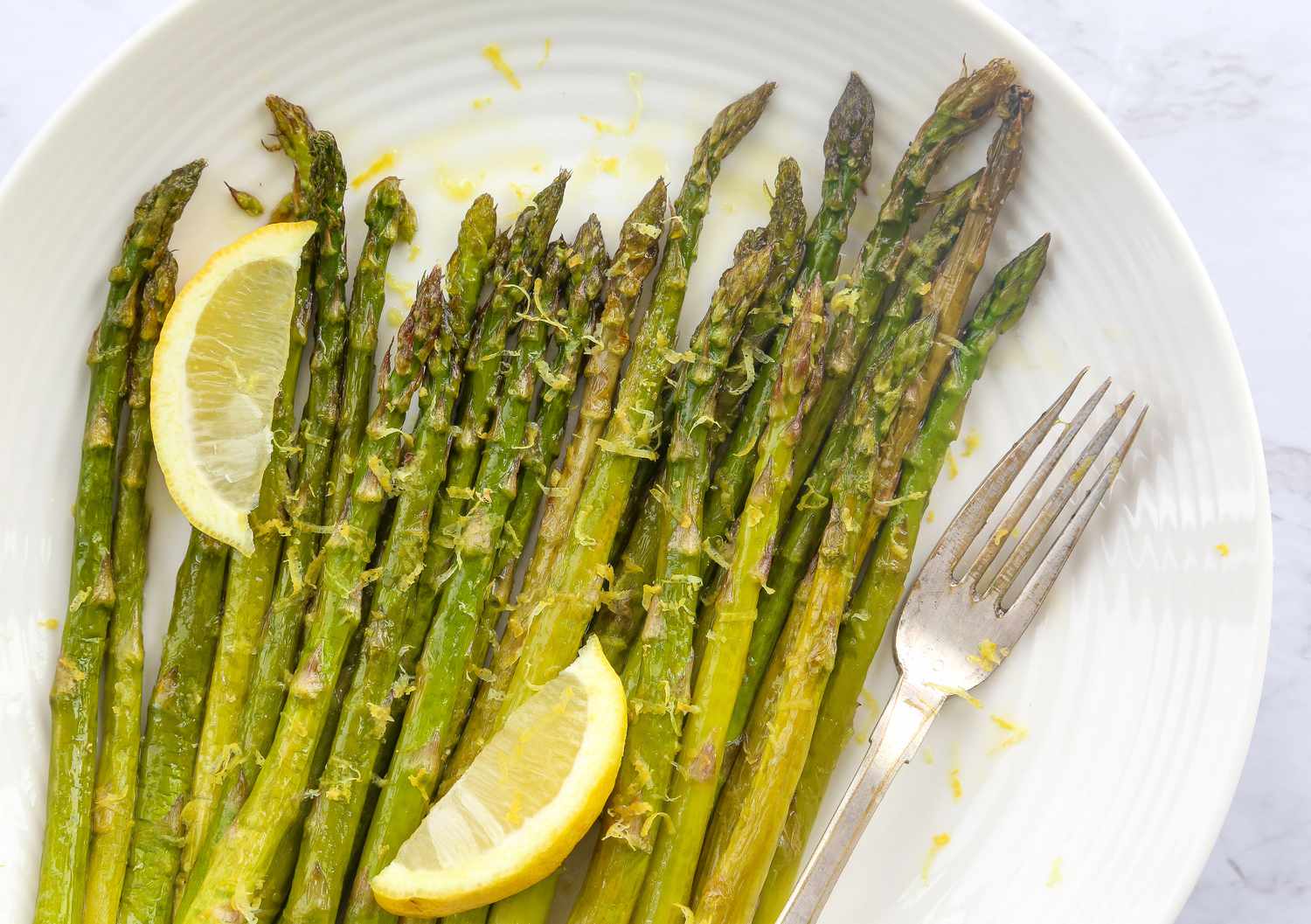 how-to-grill-asparagus-on-the-smokeless-grill