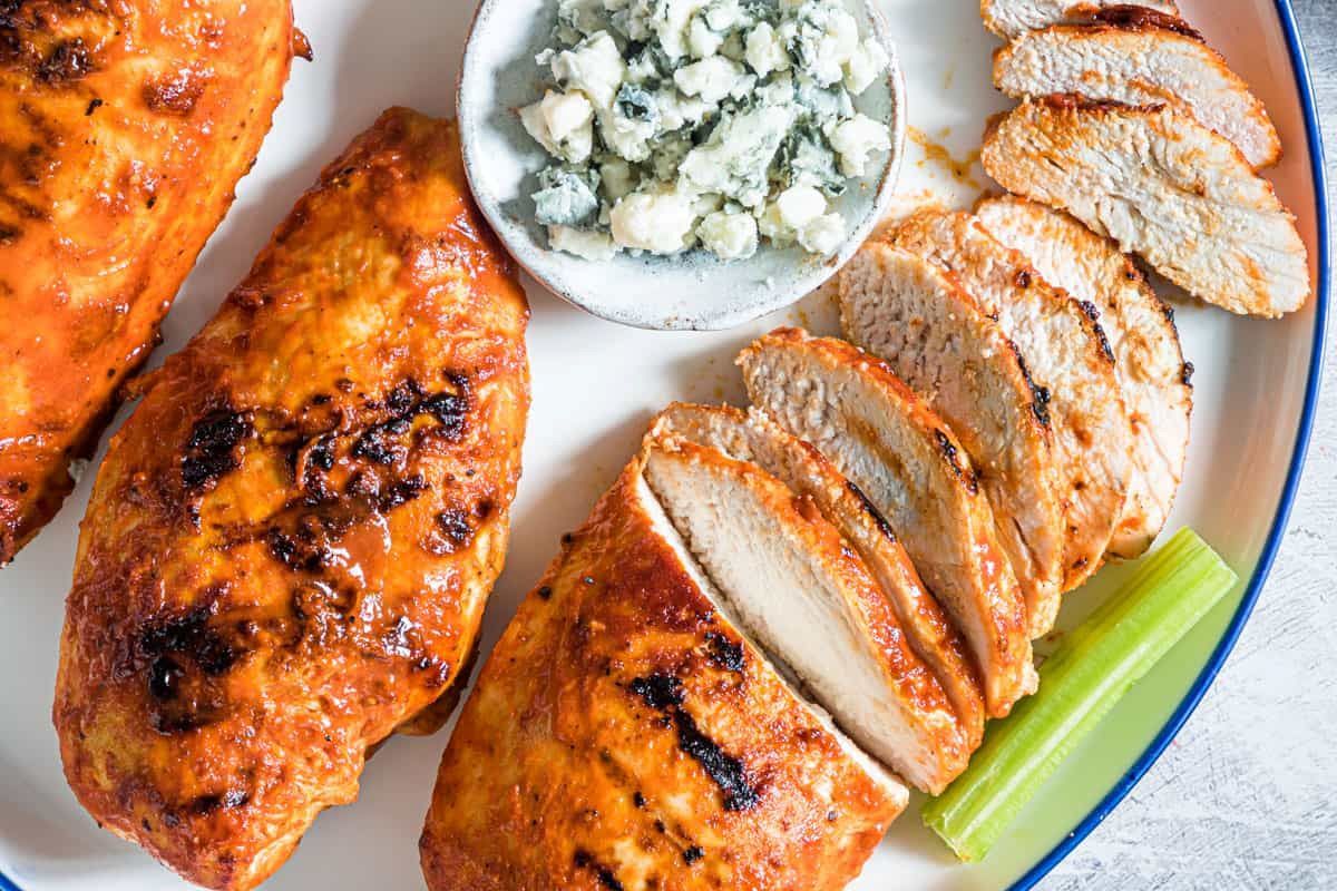 how-to-grill-buffalo-chicken-breast