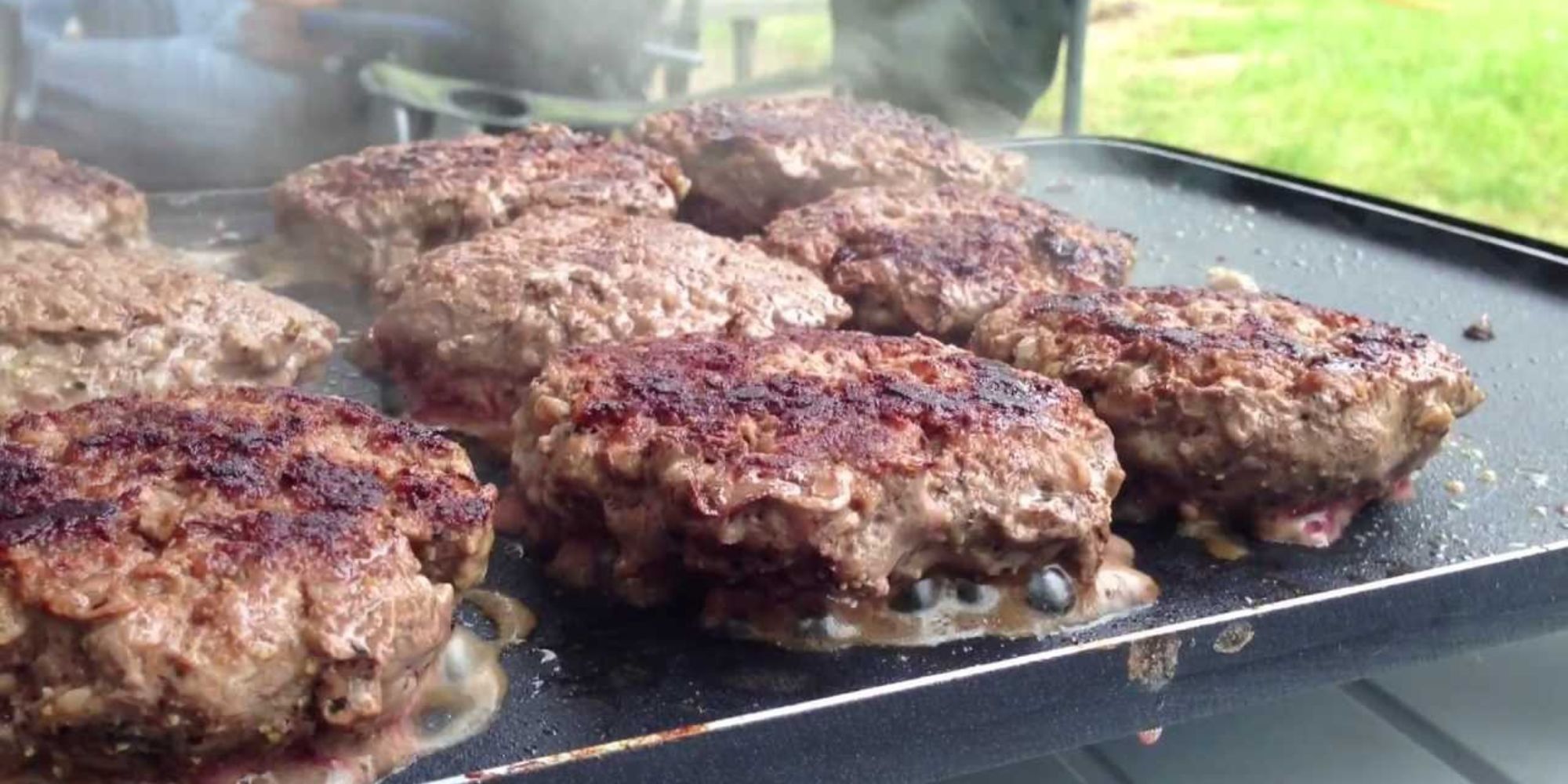 how-to-grill-burgers-on-a-blackstone