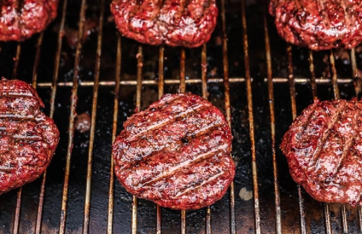 how-to-grill-burgers-on-pellet-grill