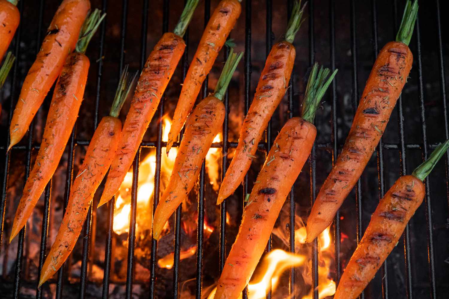 how-to-grill-carrots-on-charcoal-grill