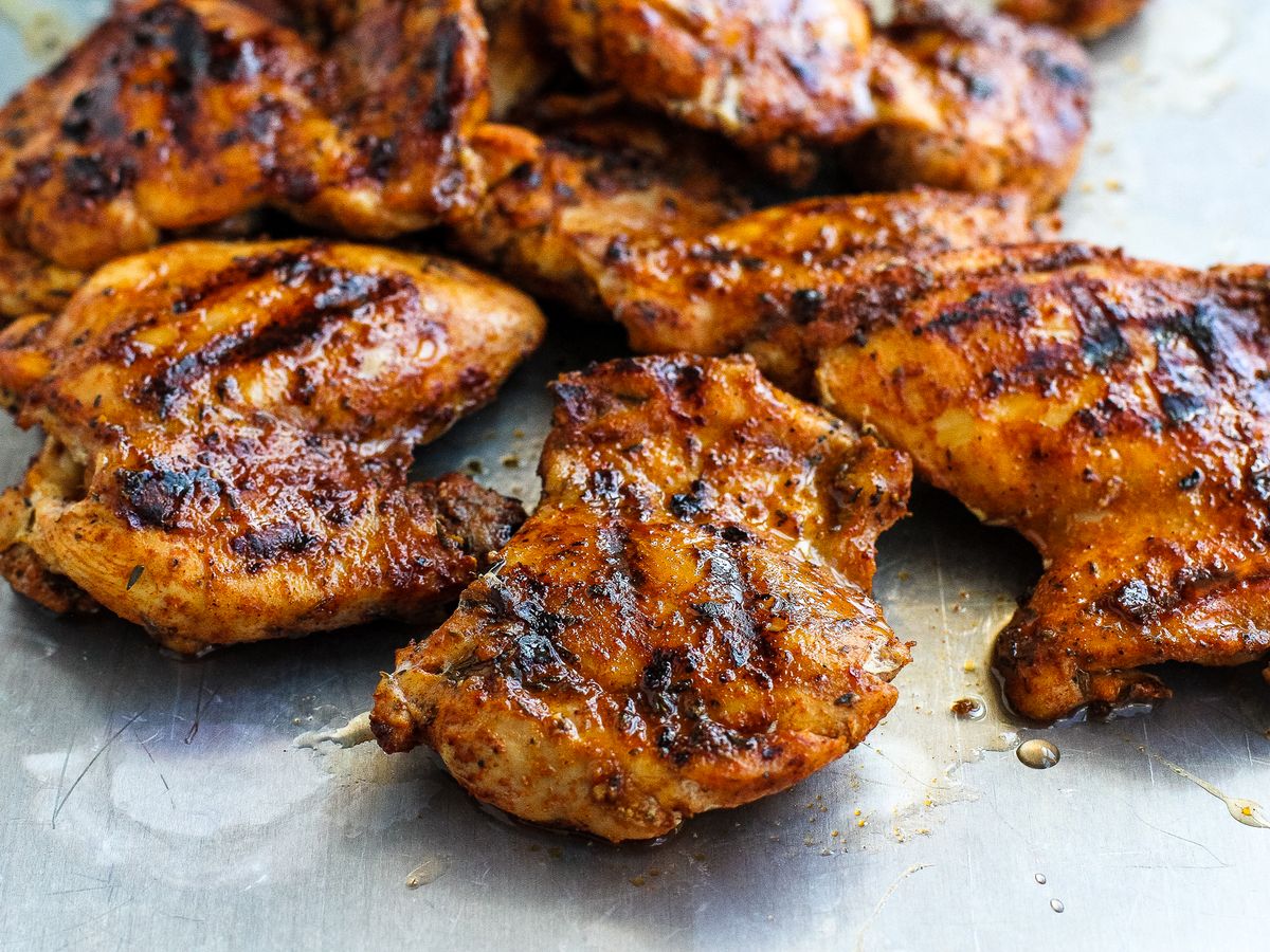 how-to-grill-chicken-breasts-with-dry-rub