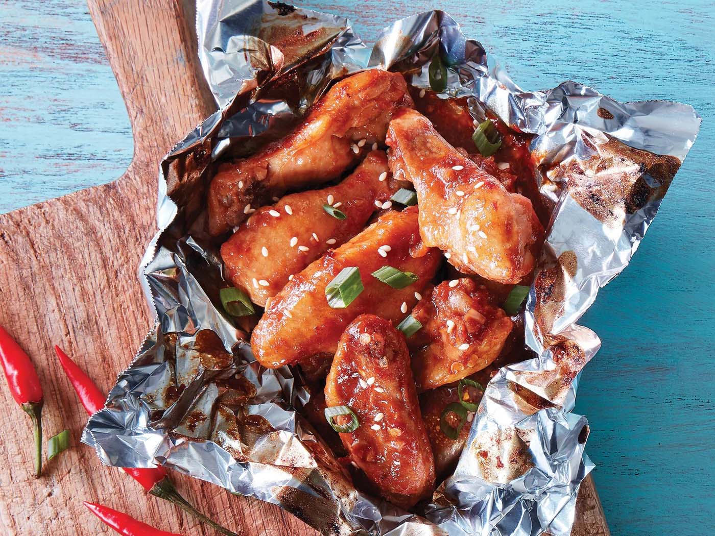 how-to-grill-chicken-wings-on-foil