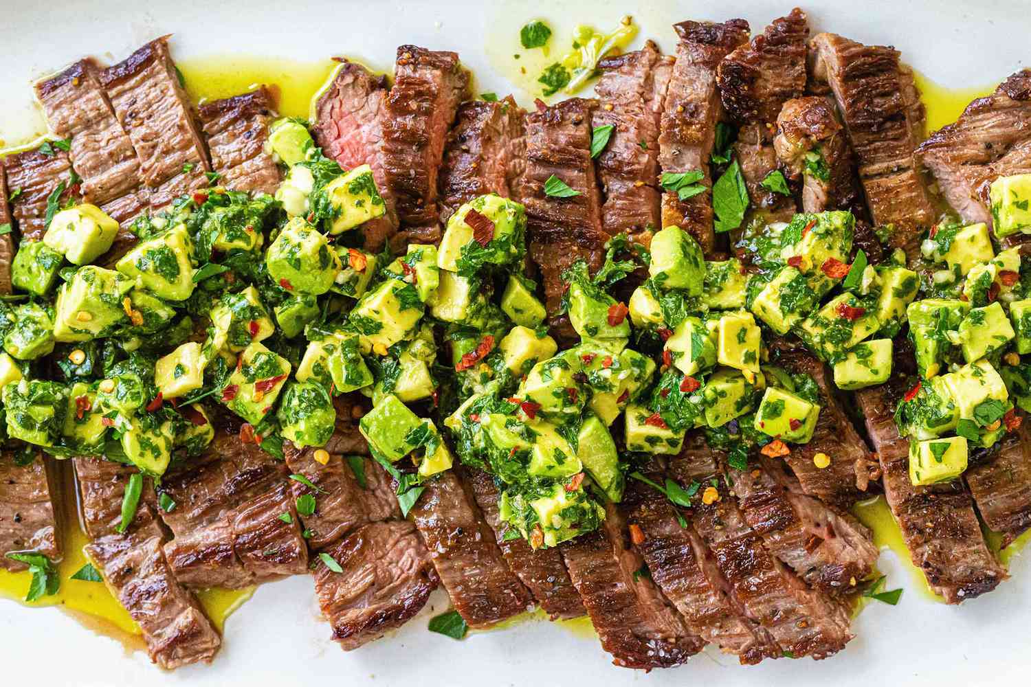 how-to-grill-cook-a-skirt-steak-with-chimichurri