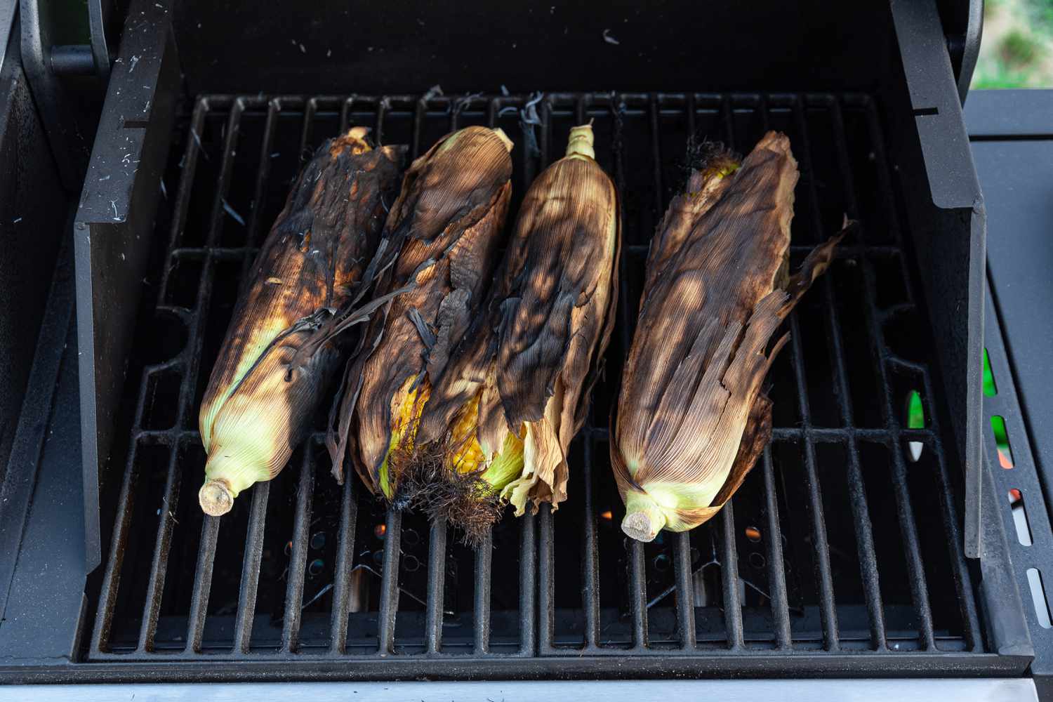 How To Grill Corn On The Cob With A Gas Grill