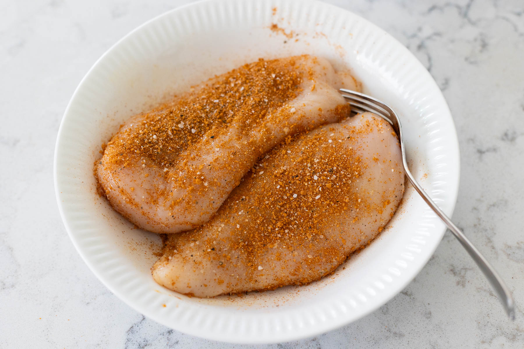 how-to-grill-dry-rub-chicken-breast