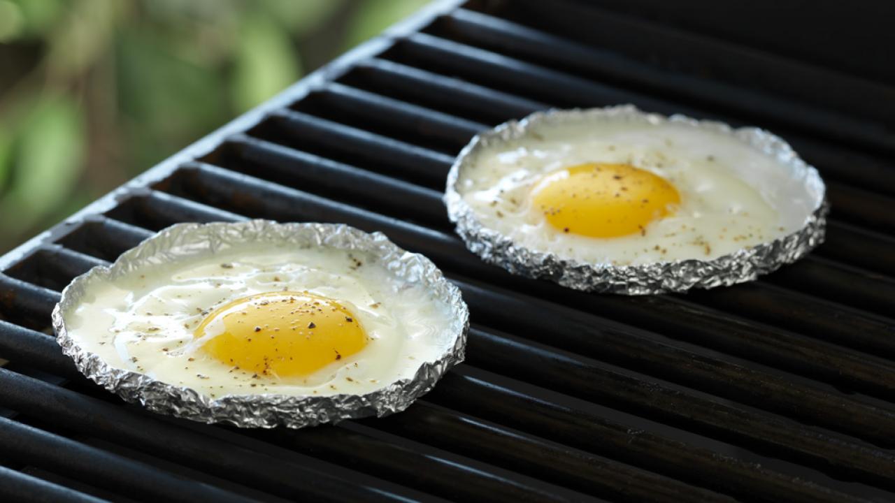 how-to-grill-egg