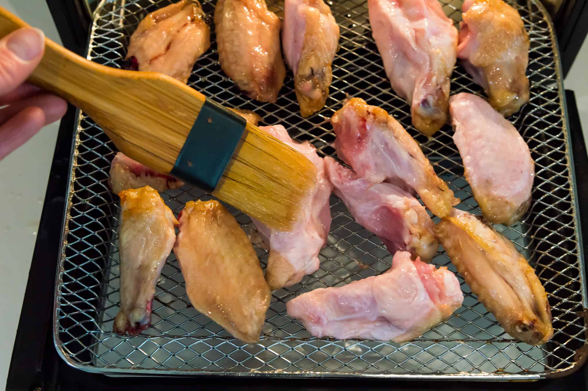 how-to-grill-frozen-chicken-wings