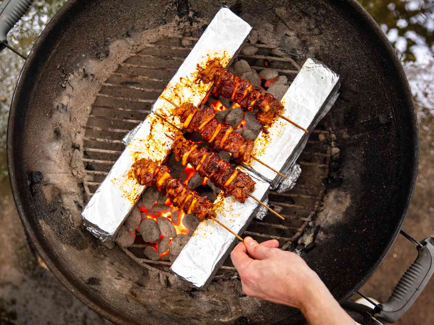 how-to-grill-in-weber-round-charcoal-grill