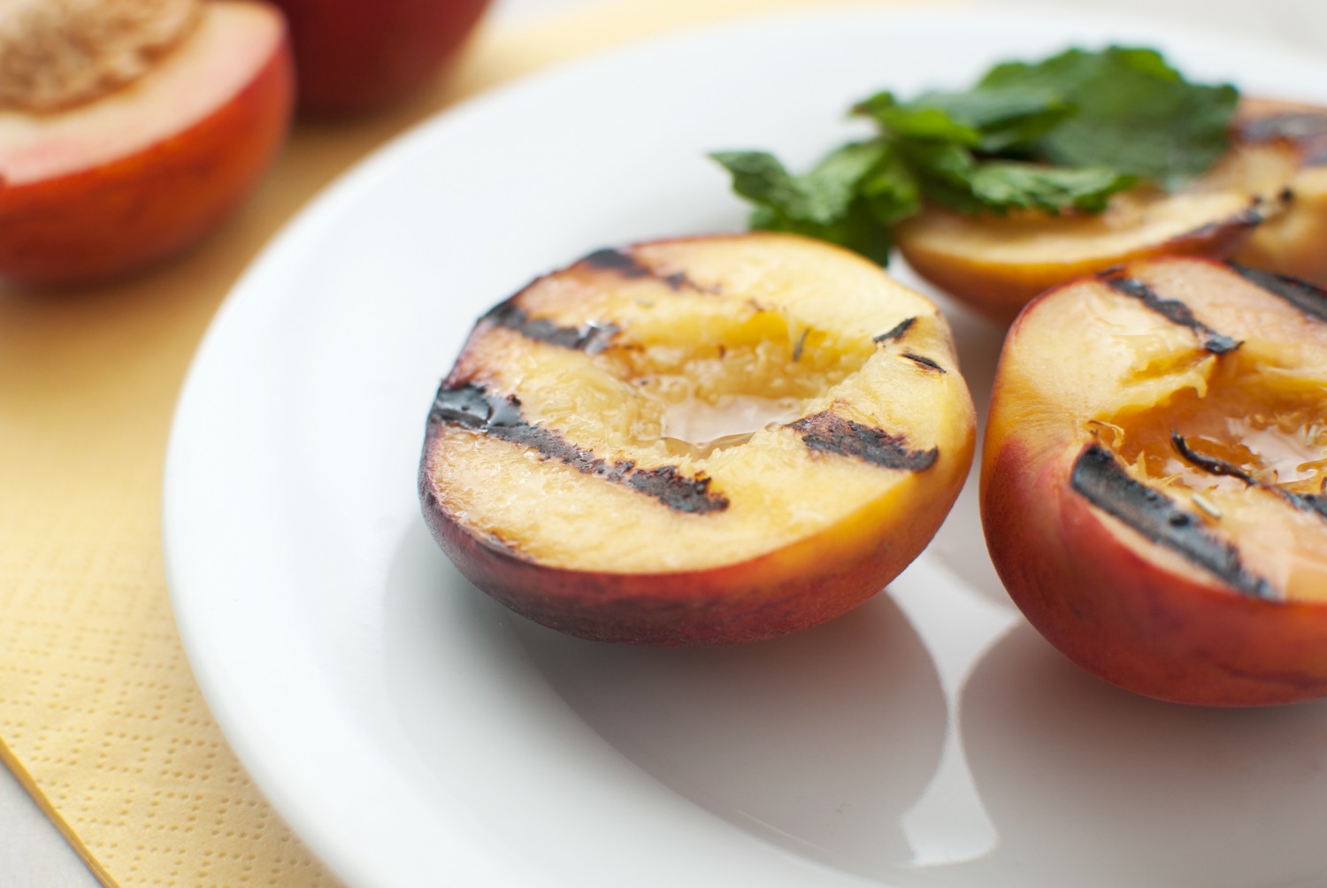 how-to-grill-nectarines-inside