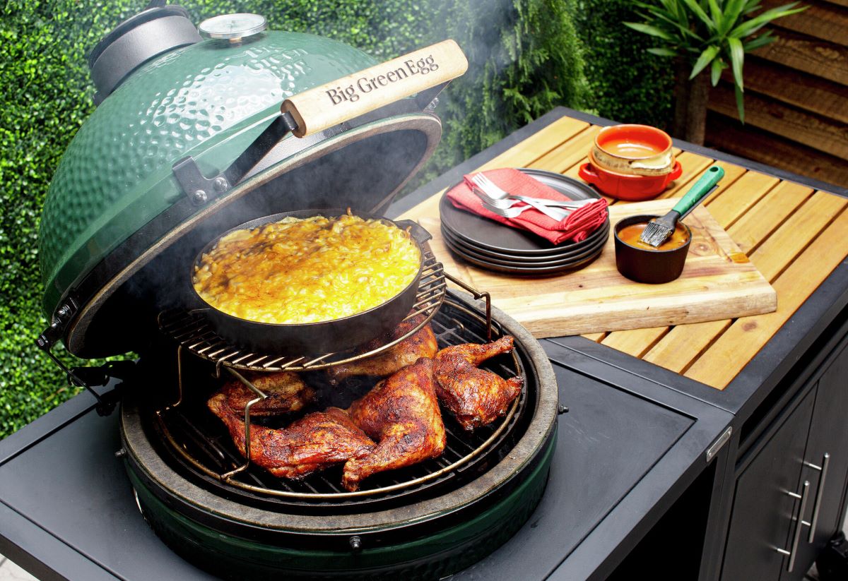 how-to-grill-on-big-green-egg