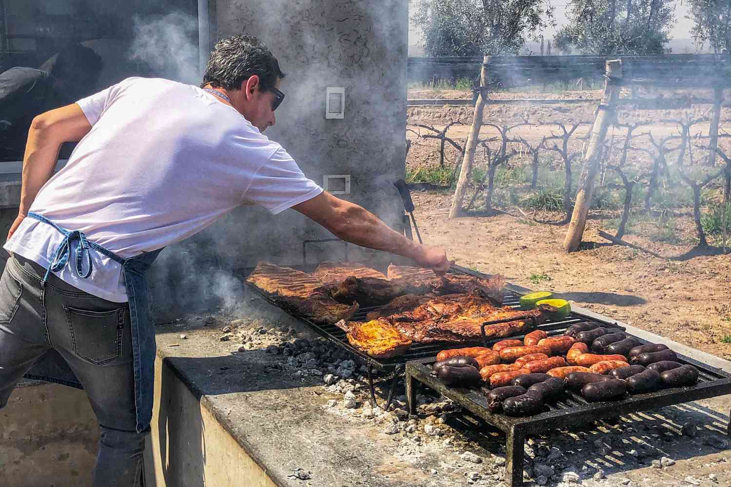 how-to-grill-out-in-the-wind