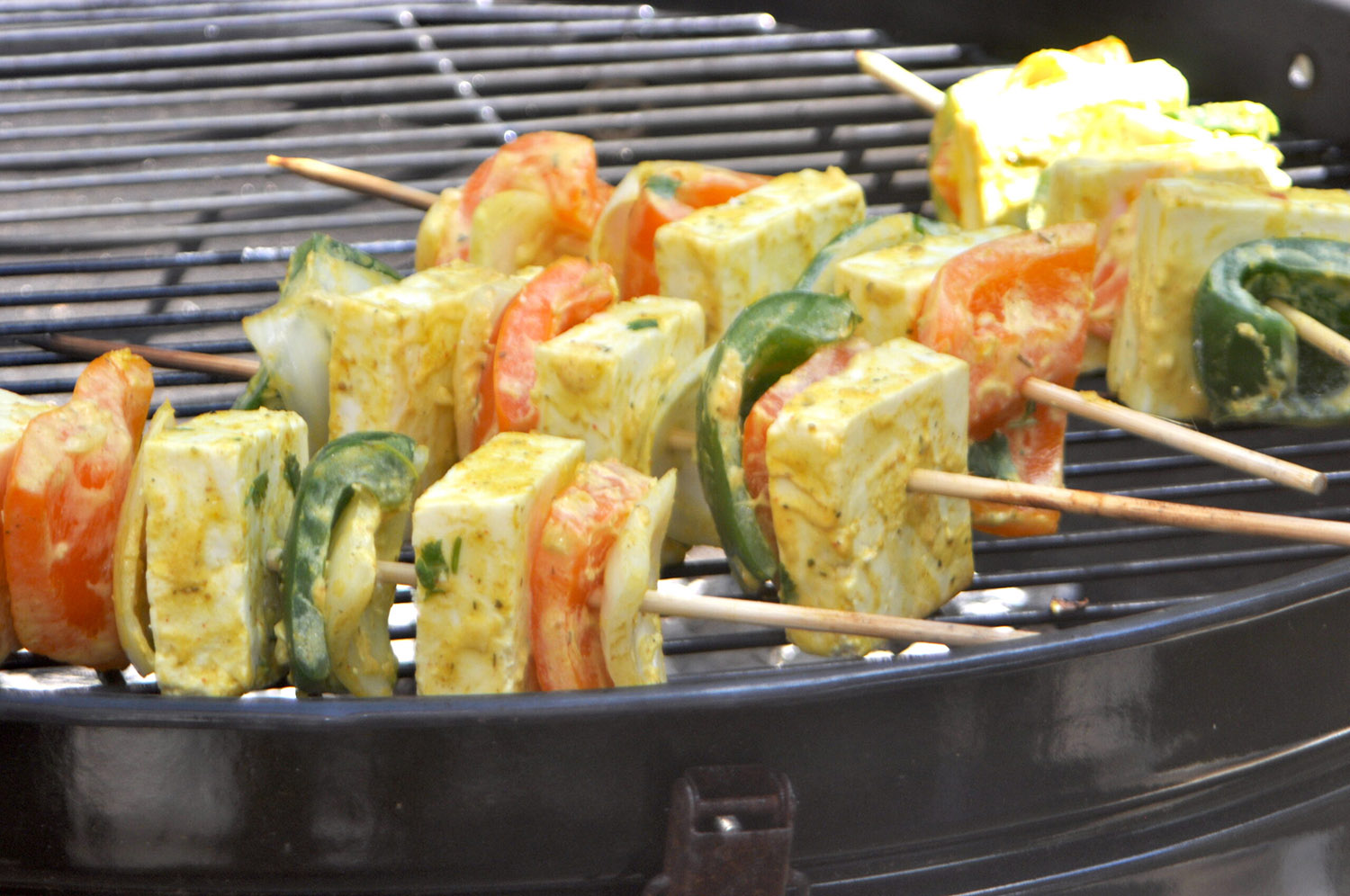 how-to-grill-paneer-on-bbq
