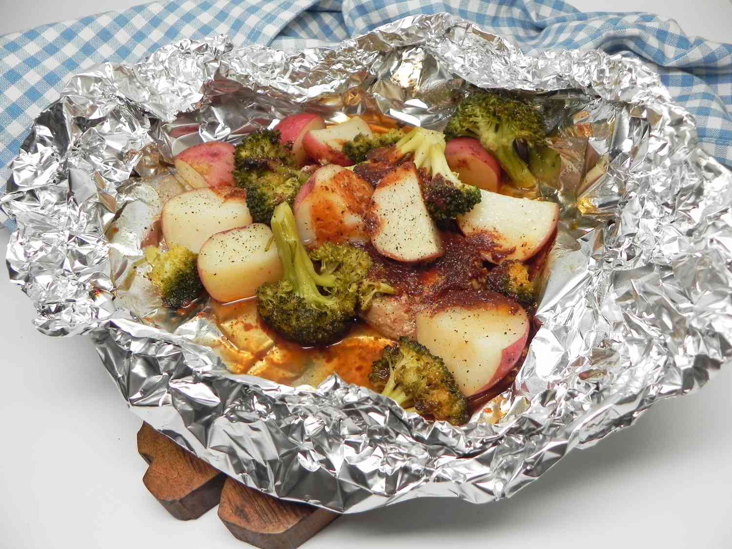 how-to-grill-pork-chops-in-aluminum-foil