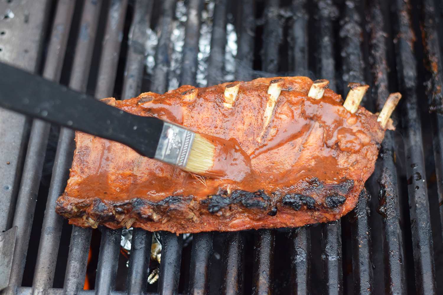 how-to-grill-pork-ribs-gas-grill
