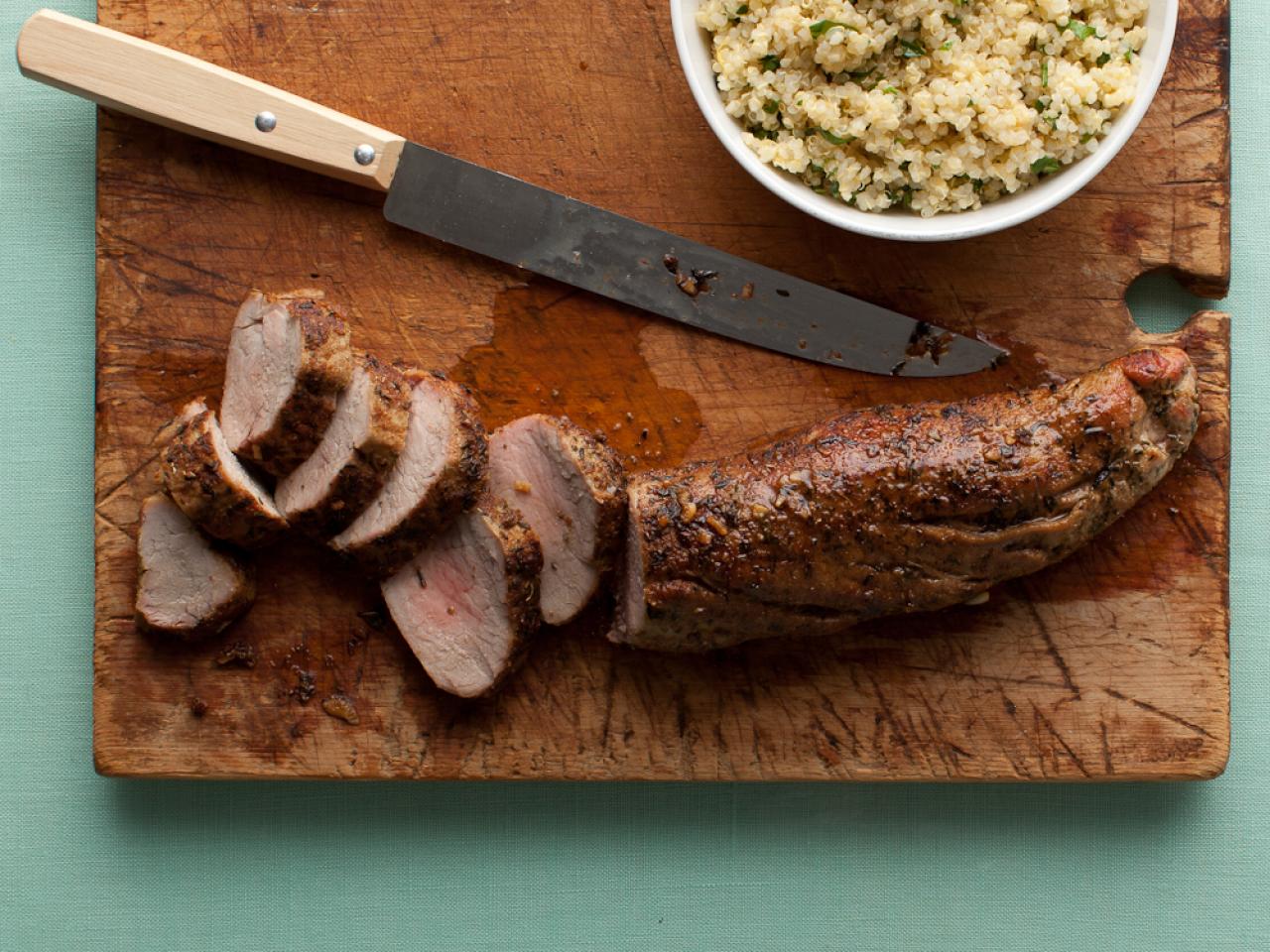 how-to-grill-pork-tenderloin-with-dry-rub