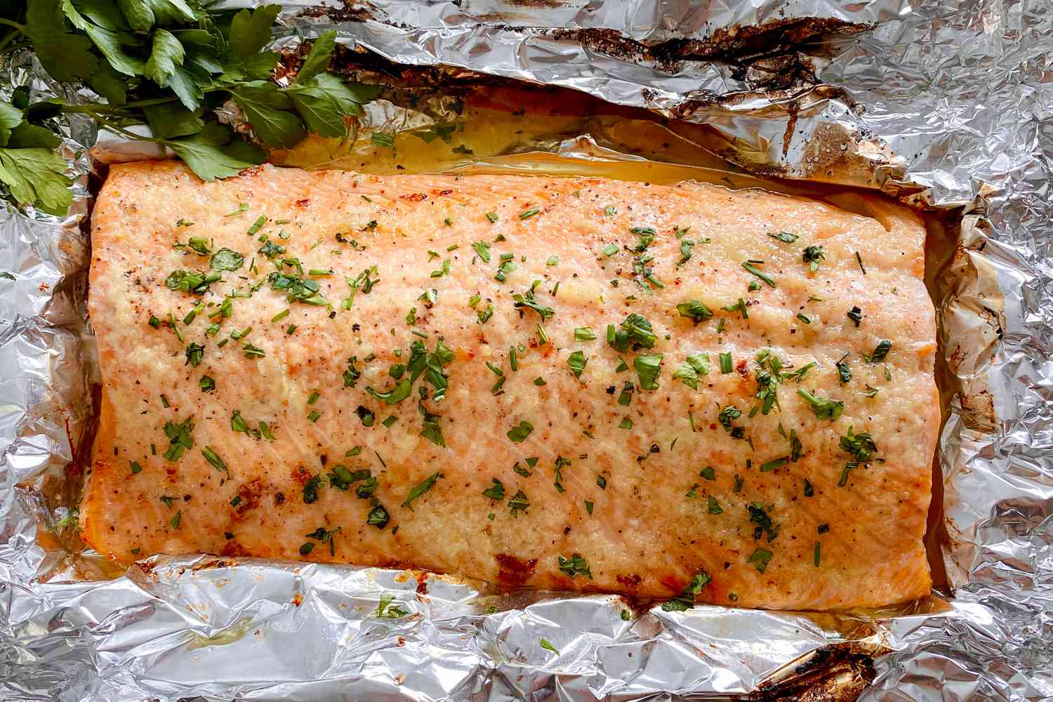 how-to-grill-salmon-on-foil