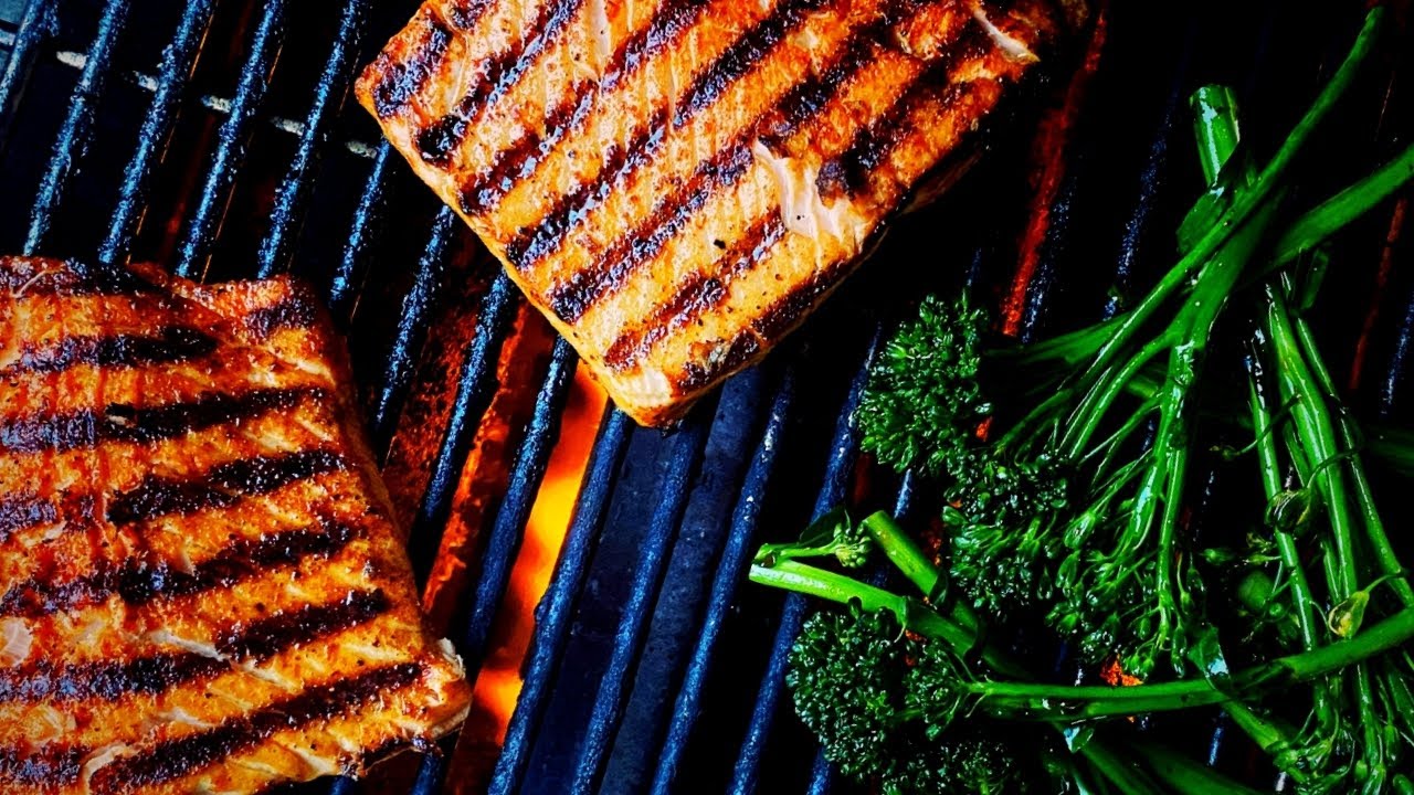 how-to-grill-salmon-outdoor-grill