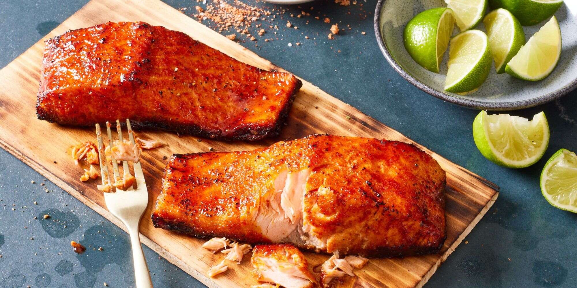 how-to-grill-salmon-with-cedar-plank