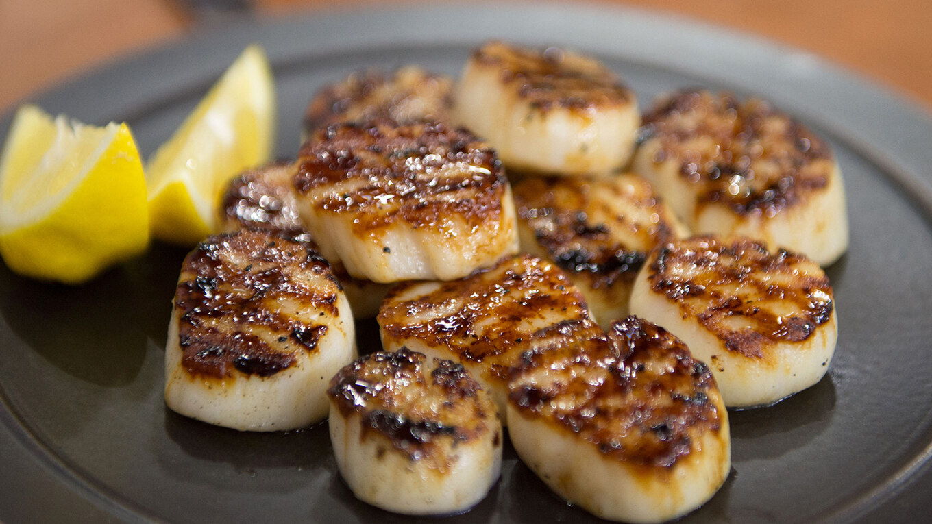 how-to-grill-scallops-on-gas-grill